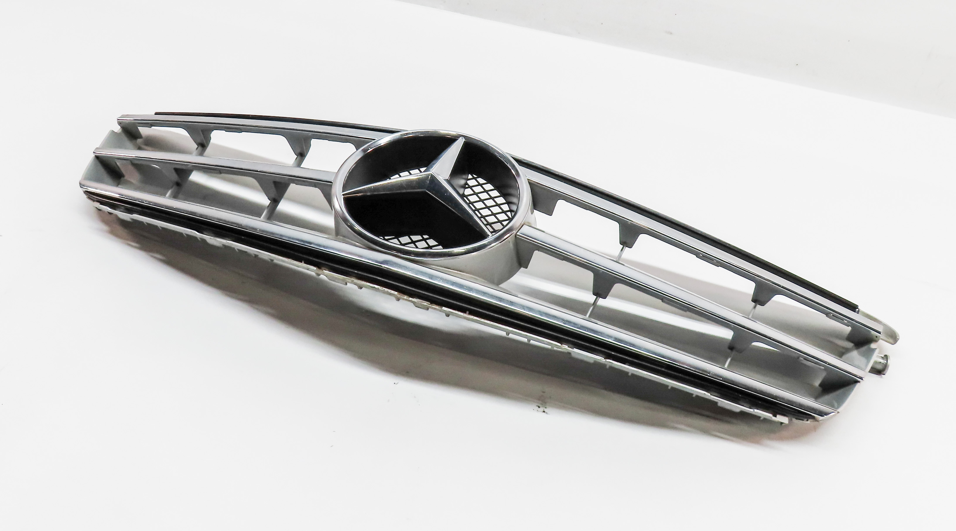 08-12 MERCEDES C-CLASS (W204) FRONT HOOD GRILLE AIR VENT TRIM (SPORT PACKAGE) — exact item pictured